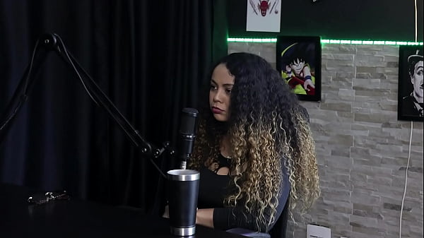 Image O homem n&atilde_o conseguia ficar de pau duro com duas mulheres, e tem paci&ecirc_ncia zero - Charllottye (WATCH ON: SHEER/RED)
