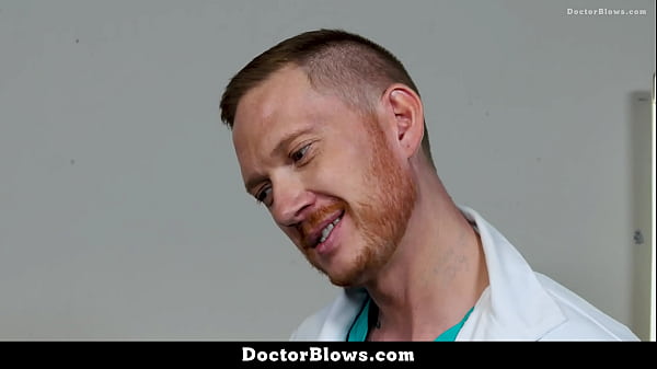 Image Doctor Manages to Convince His Hot Patient to Bottom for Him - Doctorblows
