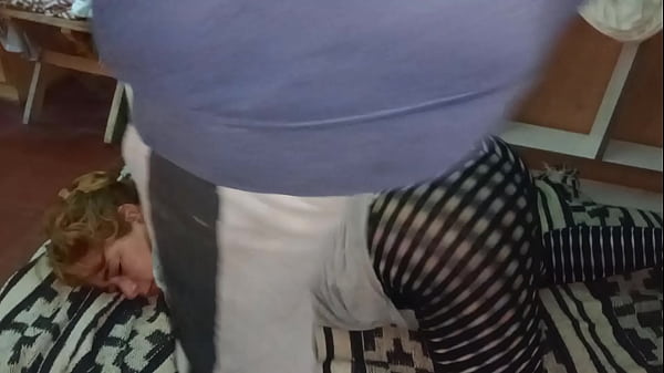 Image Medi se pone en cuatro y terminamos con un creampie