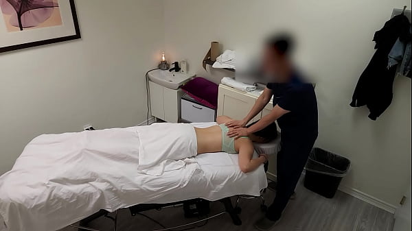 Image A gorgeous Japanese waitress who was like &quot_no, no, no, I have a boyfriend&quot_ when her massage therapist was about to fuck her pussy, but she finished her massage with a big smile on her face