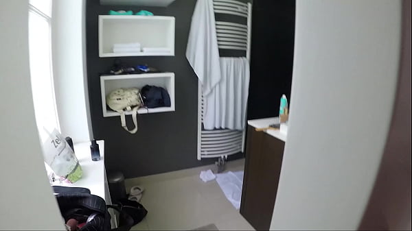 Image GORGEOUS BLONDE GIRL GETS FUCKED HARD IN THE SHOWER