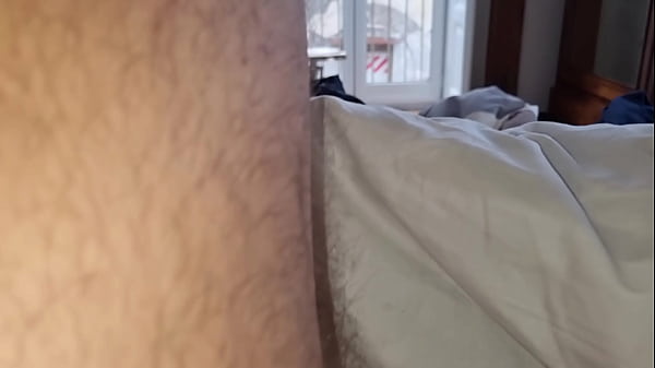 Image AMATORIALE SBORRATA MATTUTINA | MI SONO SVEGLIATO ARRAPATO E MI SONO SEGATO - HO SVUOTATO LE MIE GROSSE PALLE CON UNA BELLA SBORRATA