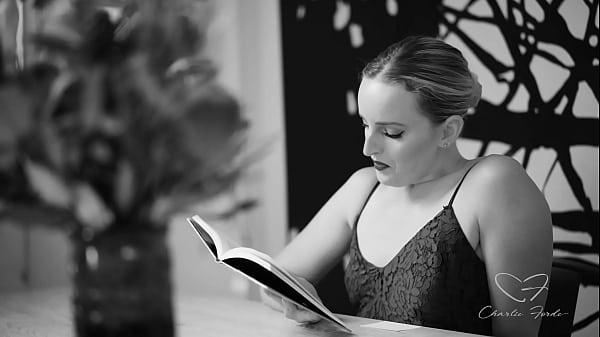 Image Charlie Forde Got Her Cunt Eaten By Amber Moore As She Reads!