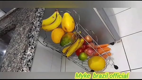 Image Eu. O vagabundo &eacute_ minha namorada Cibele Pacheco somos viciados em sexo a gente transa gostoso ela adora dar o cuzinho veja completo no sheer e Red