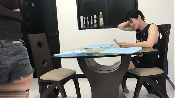 Image Follandome a mi dulce hermanastra en su cuarto mientras estamos solos