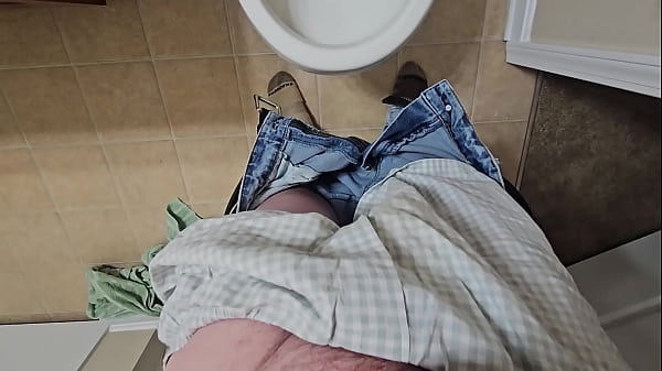 Image Showing me peeing and he sucking me right after I pee