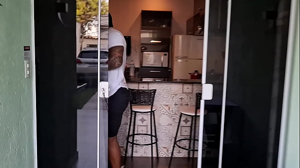 Image Neg&atilde_o entrou na minha casa e arrombou meu cuzinho