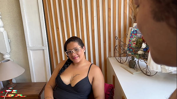 Image Raquel, a morena t&iacute_mida que faz dupla penetra&ccedil_&atilde_o com vontade
