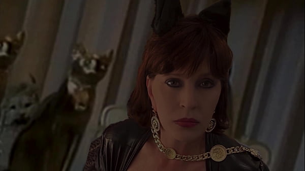 Image Granny Catwoman: Feline Cocksucking Fiend