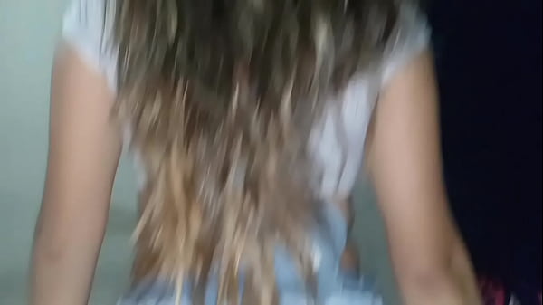 Image HIJASTRA convence a su PADRASTRO con sexo por querer salir a una fiesta