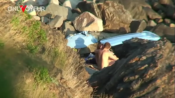 Image Beach Voyeur. They were thinking it is a secluded place for a quick fuck