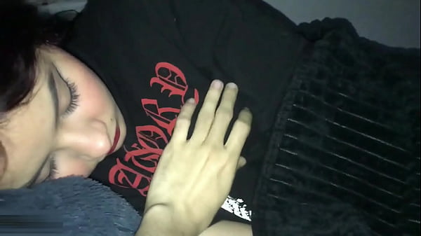 Image Me encanta chuparle la polla a mi hermanastro y que me folle el co&ntilde_o