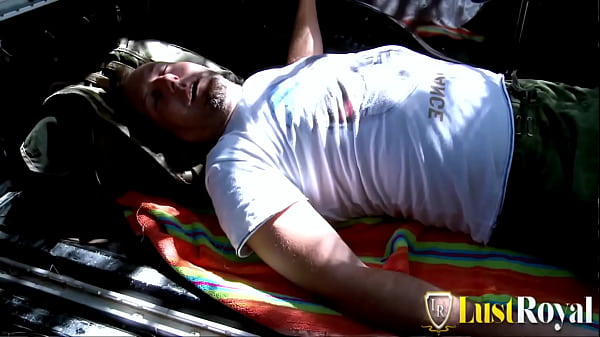 Image Milf Mar Duran with big boobs fucks stranger outdoor on pickup