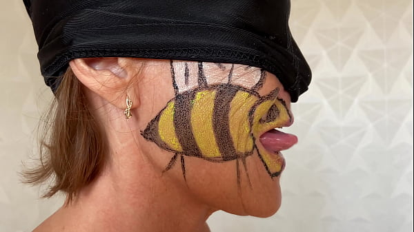 Image Milf bee like fresh nectar