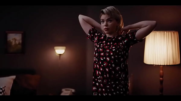 Image Frozen Hotel guest gets fucked by administrator