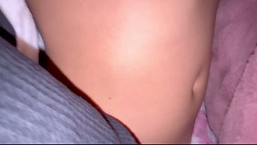 Image AY, AAAY &iexcl_S&Aacute_CAMELA! El CULO de la Peque&ntilde_a es MUY Apretado! Chica estrecha follada por el ANO, parte 1