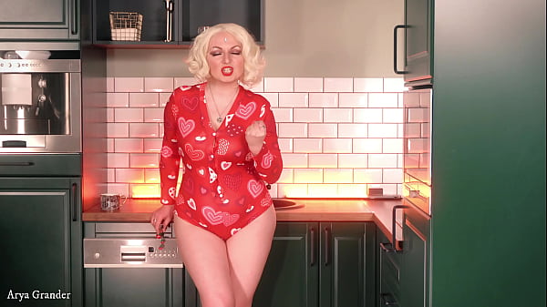 Image Jerk Off Instructions JOI from curvy blonde MILF...Her pajamas can open at the butt, look!