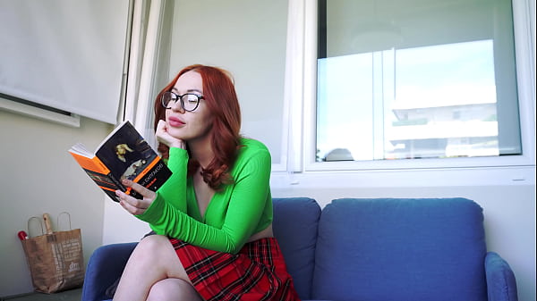 Image Stepsister was reading a book and didn't notice me fucking her!