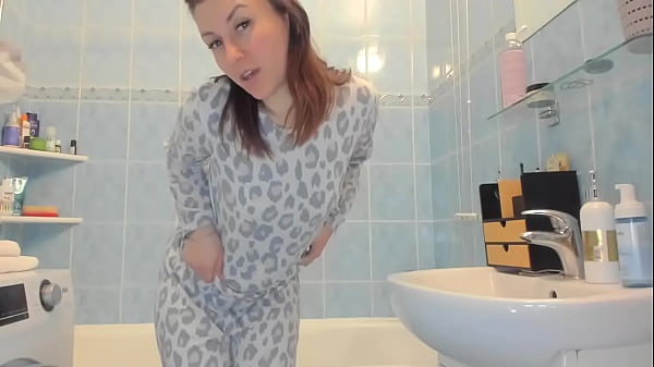 Image Warm orgasm with warm water