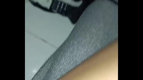 Image bokep indonesia iseng ajak teman suami main kerumah saat suami lagi shift kerja