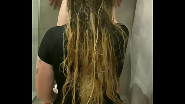 Image step Brother Caught Horny Sister In Shower And Fucks Her - Olivia Bay