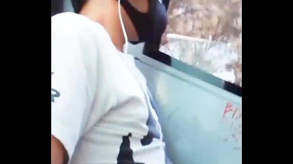 Image Joven se masturba en el cami&oacute_n rumbo a cuatro caminos cdmx