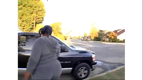 Image Ebony Milf jogging pickup