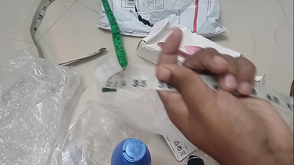 Image Unboxing realistic dildo buyed from Snapdeal