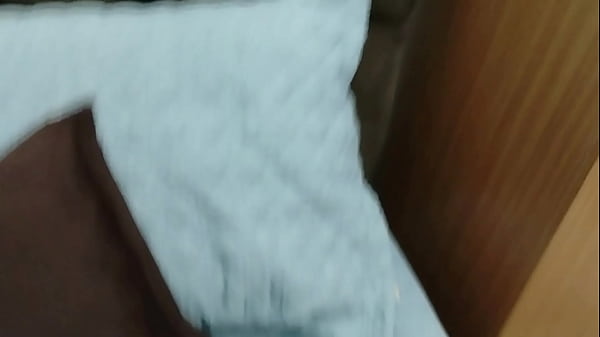 Image Coroa gostosa gemendo muito e mandando o macho meter forte na buceta dela,ele deu uma enorme gozada com muita porra