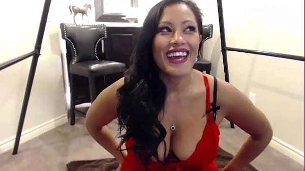 Image MILF Gets A Lot Of Pleasure As She Dildo Fucks Herself! Maxine's HOT AF!