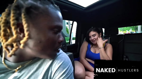 Image Devil in a blue dress sucking black men&rsquo_s swollen cock for cum
