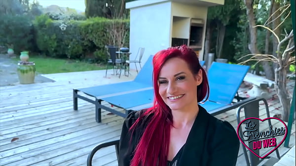 Image Sally, belle milf, d&eacute_couvre le sexe anal
