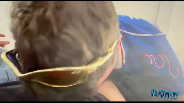 Image POV: esperando meu enteado chegar da faculdade com o pau pra fora j&aacute_ pus ele pra mama comi o cuzinho dele (COMPLETO NO RED)