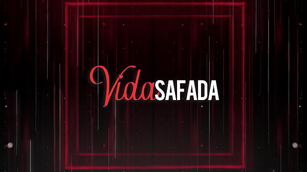 Image Primeira m&eacute_nage feminino da Ju com outro casal de verdade! Dessa vez eu fiquei s&oacute_ de c&acirc_mera man.. me segurando pra n&atilde_o entrar na brincadeira.. eu n&atilde_o sou nada profissional nesse sentido