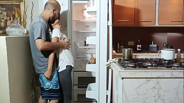 Image An ordinary day with my sexy MILF stepsister - 100% Spanish porn.