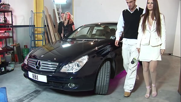 Image Two Blondes And A Brunette Visit Men In The Garage