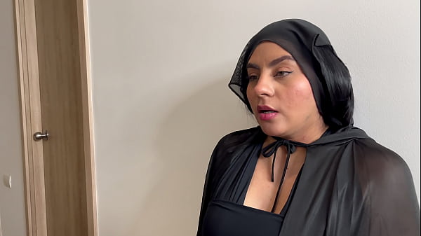 Image El sacerdote se folla a una milf cachonda - Parte 1