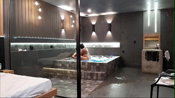 Image Levei minha amiga no motel de luxo , ela adorou e acabou liberando o cuzinho...