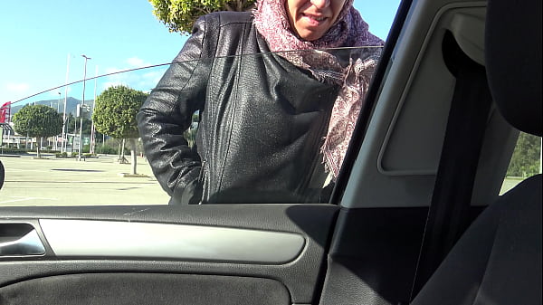 Image Kurdish street prostitute is suprised when american tourist picks her up