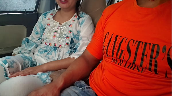 Image Cute Desi Indian Beautiful Saara Bhabhi Gets Fucked with Huge Dick in car outdoor risky