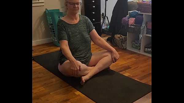 Image Hot Milf Doing Morning Yoga!