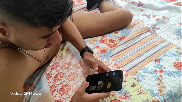 Image Esperou a namorada sair pra foder gostoso com o amigo