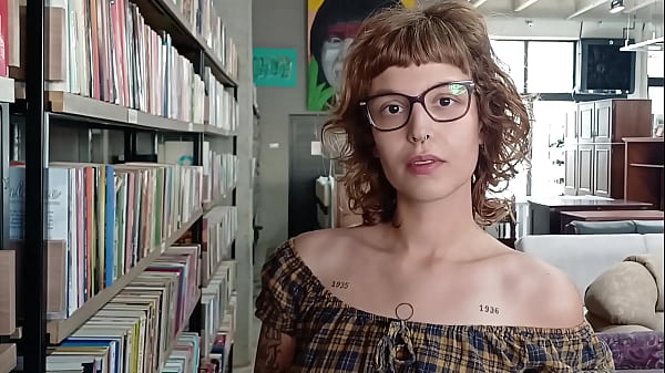 Image chamei a mina da biblioteca para ler livro em casa e comi a safada no pelo