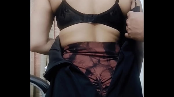 Image Beautifull office secretary fuck by her boss