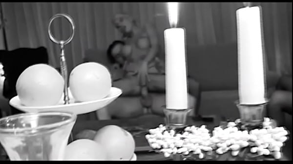 Image CANDLELIGHT DINNER: THREESOME WITH THE WAITER