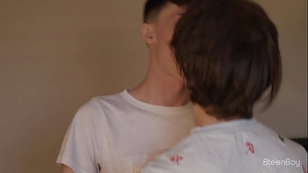 Image Caleb Gray, Kurt Niles (8TeenBoy)