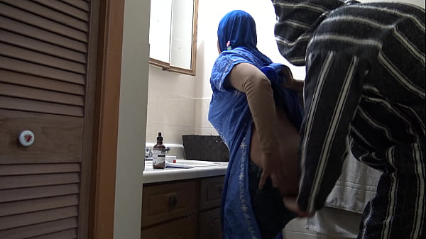 Image Turkish wife has anal sex with her muslim husband during Ramadan