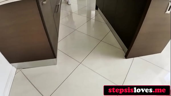 Image Beautiful Nympho Stepsis Sending Nudes and Enjoying Anal with Her Stepbro