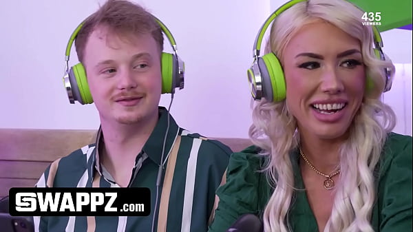 Image Swappz Podcast: Stepmoms and Stepsons Get Down and Dirty On Air