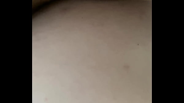 Image Pegando a namorada gordinha e enchendo ela de creampie